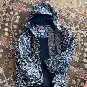 Columbia sportswear company snowboard jacket.